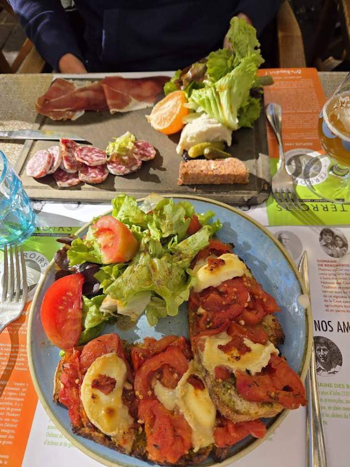Nos tables Uzès